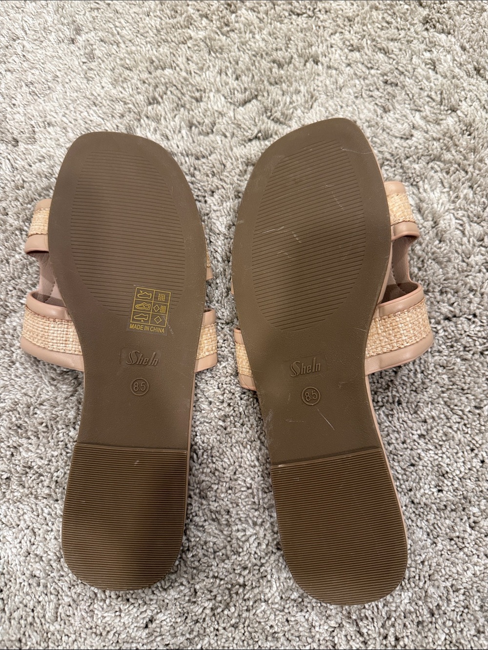 SHEIN Tan Raffia Slide Sandals - Picture 2 of 2
